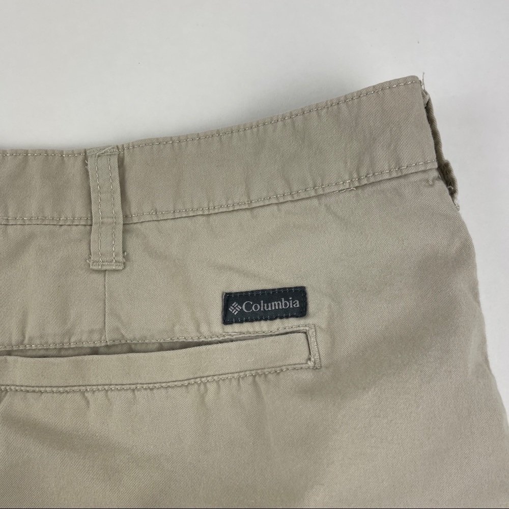 Columbia Cargo Shorts Mens 40 Khaki Pockets - Picture 9 of 9